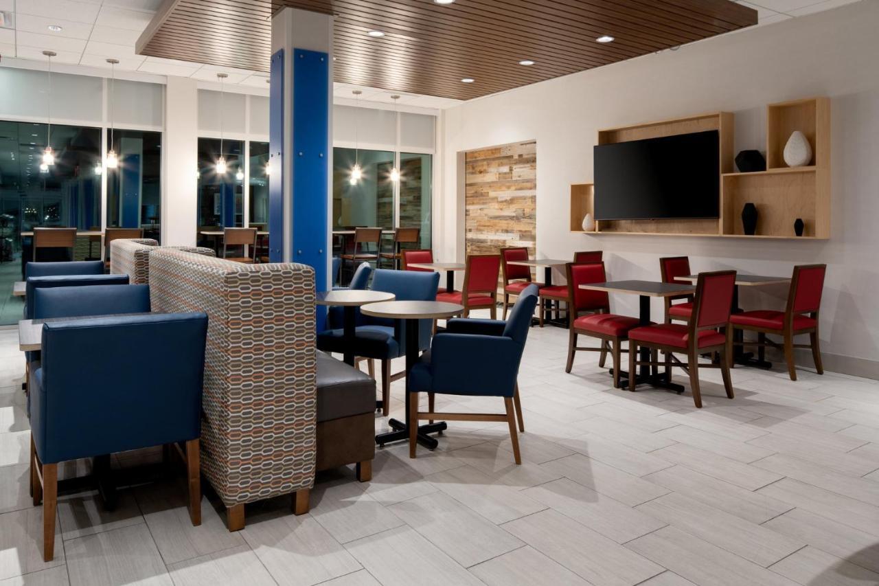 Holiday Inn Express & Suites - Bullhead City By Ihg Exterior foto