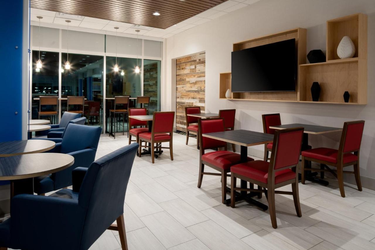 Holiday Inn Express & Suites - Bullhead City By Ihg Exterior foto