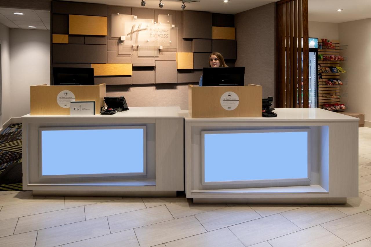 Holiday Inn Express & Suites - Bullhead City By Ihg Exterior foto